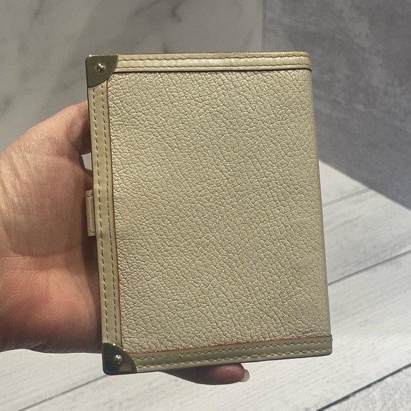 Louis Vuitton Suhali Agenda PM - Picture 7 of 15